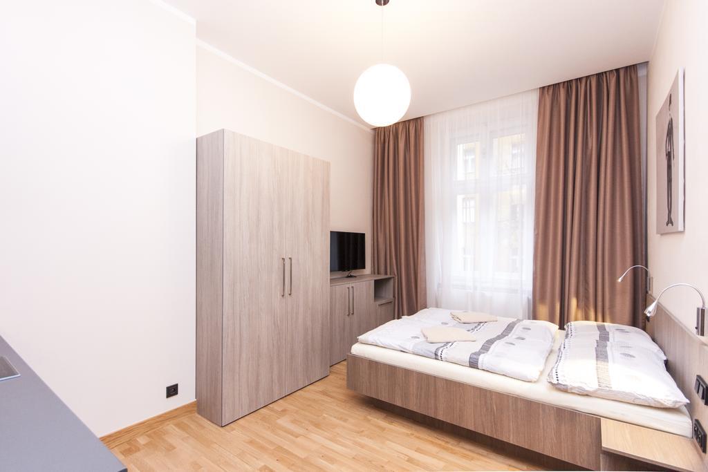פראג Manesova Astra Apartment חדר תמונה
