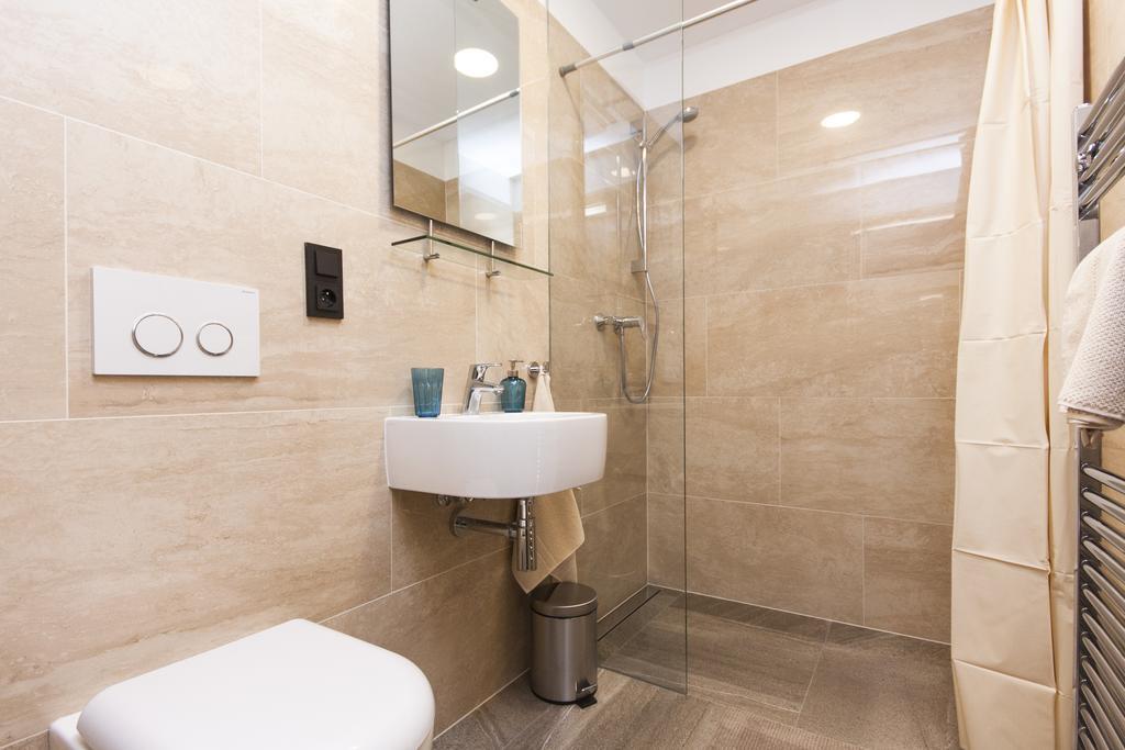 פראג Manesova Astra Apartment חדר תמונה